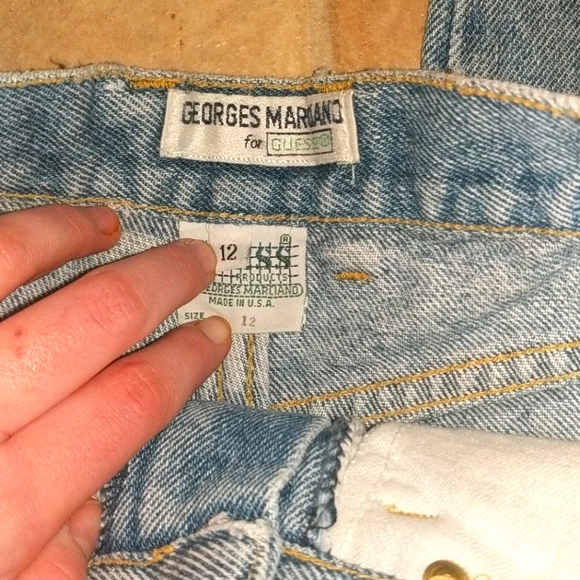 George's Marciano for GUESS tapered jeans. - Picture 3 of 4